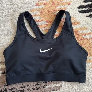 Nike Sports Bra - women’s Medium